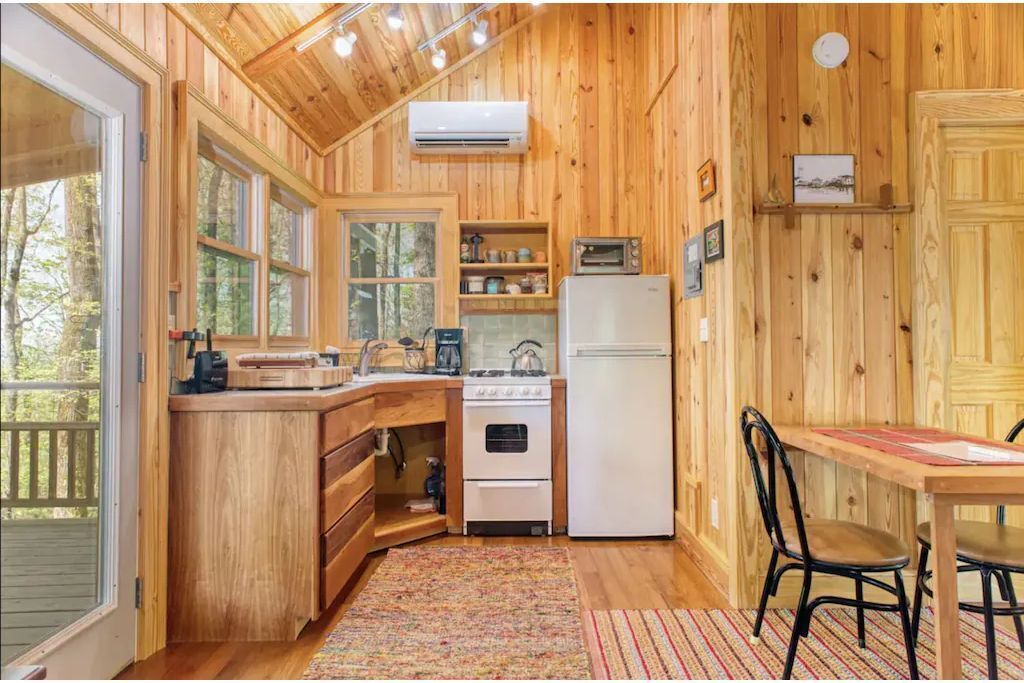 Photo of Kitchen in Chimney Rock