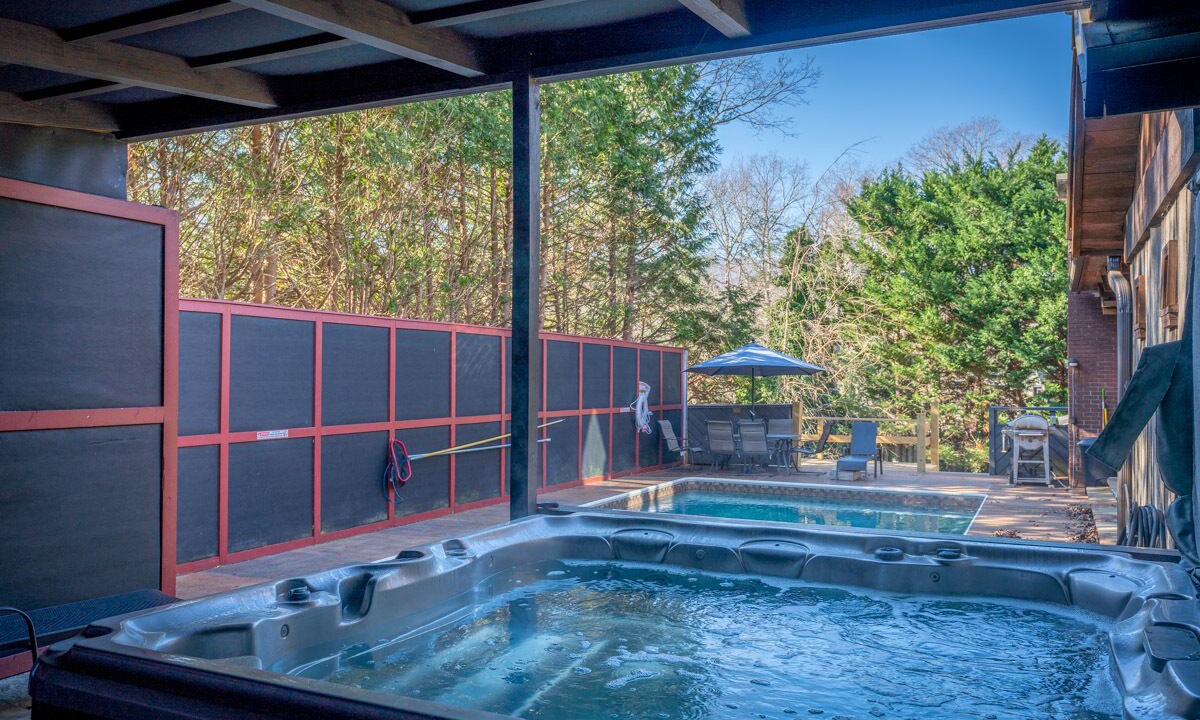 Photo of Outdoor in Black Mountain