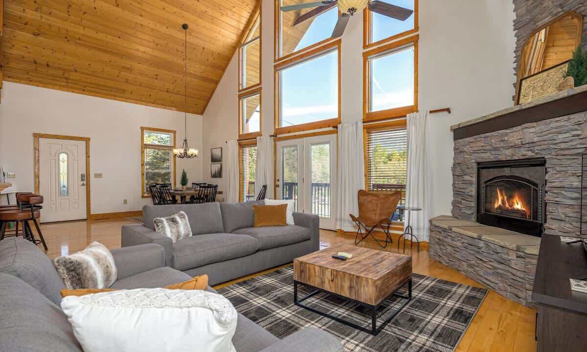Photo of Livingroom in Sevierville