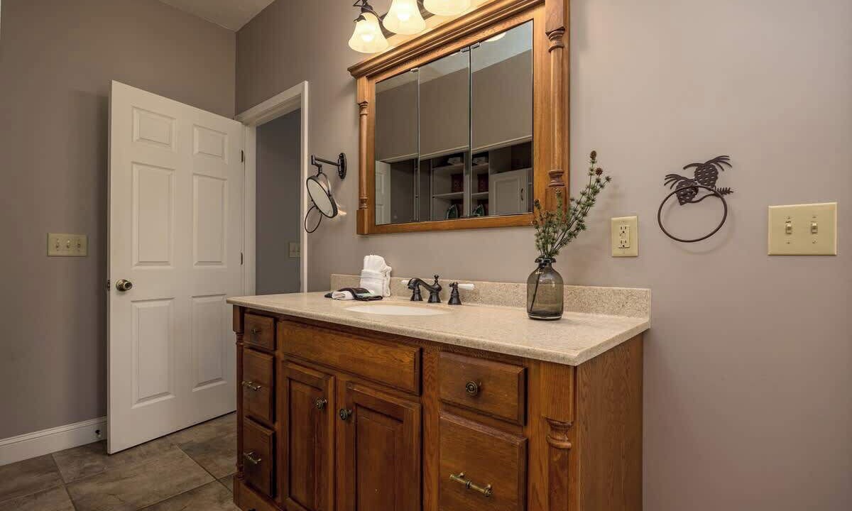 Photo of Bathroom in Sevierville