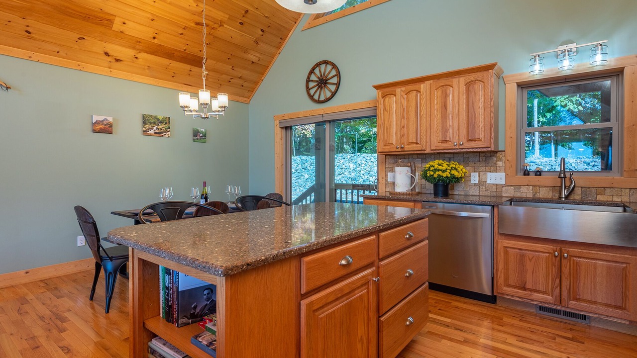 Photo of Kitchen in Bakersville