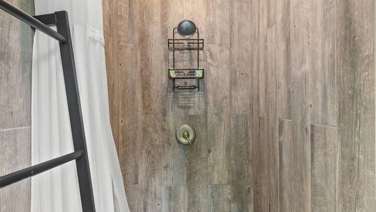 Photo of Bathroom in Pine Ridge