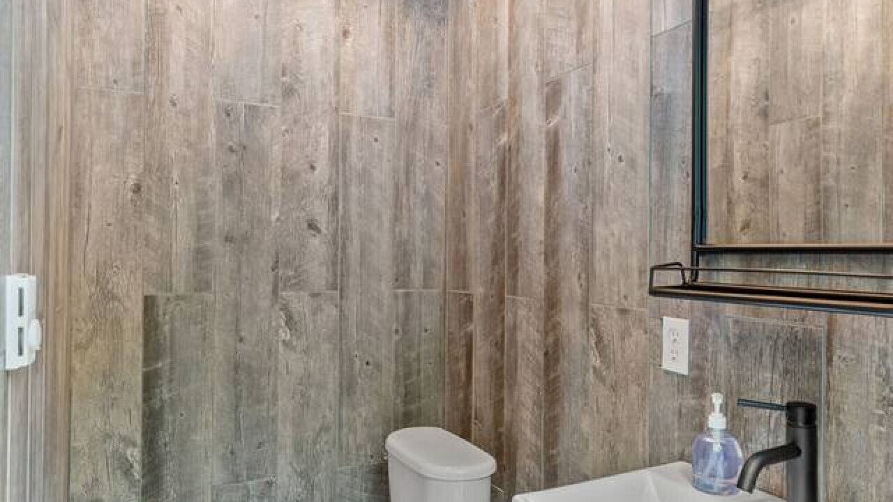 Photo of Bathroom in Pine Ridge