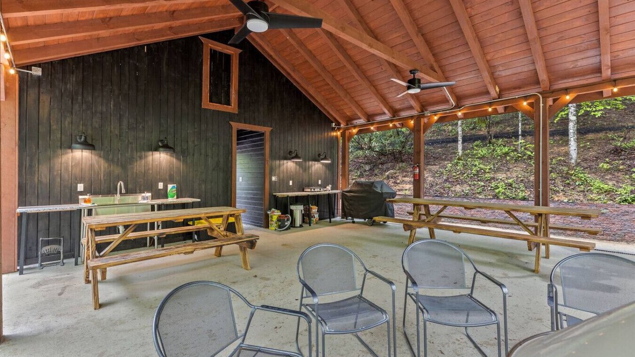 Photo of Outdoor in Pine Ridge