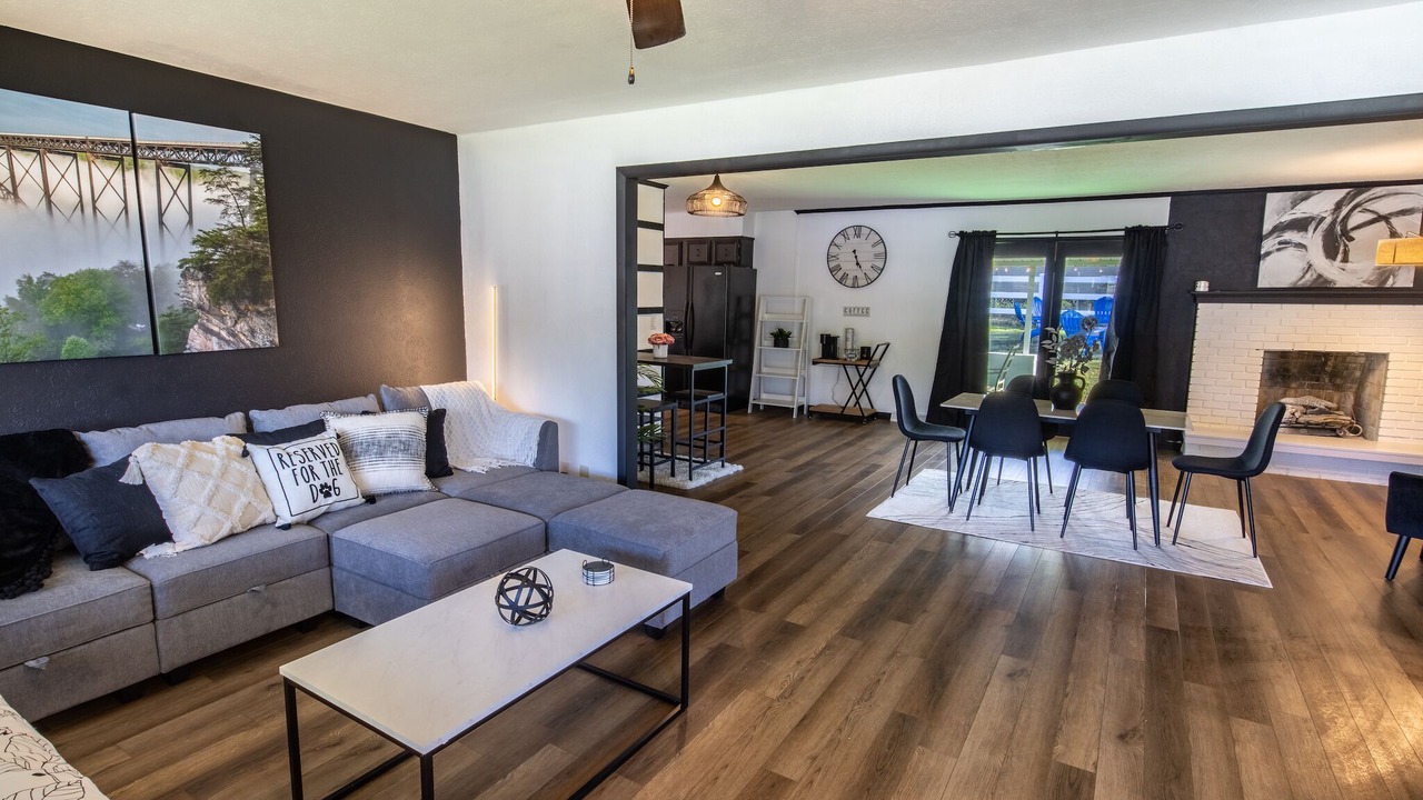 Photo of Livingroom in Summerlee