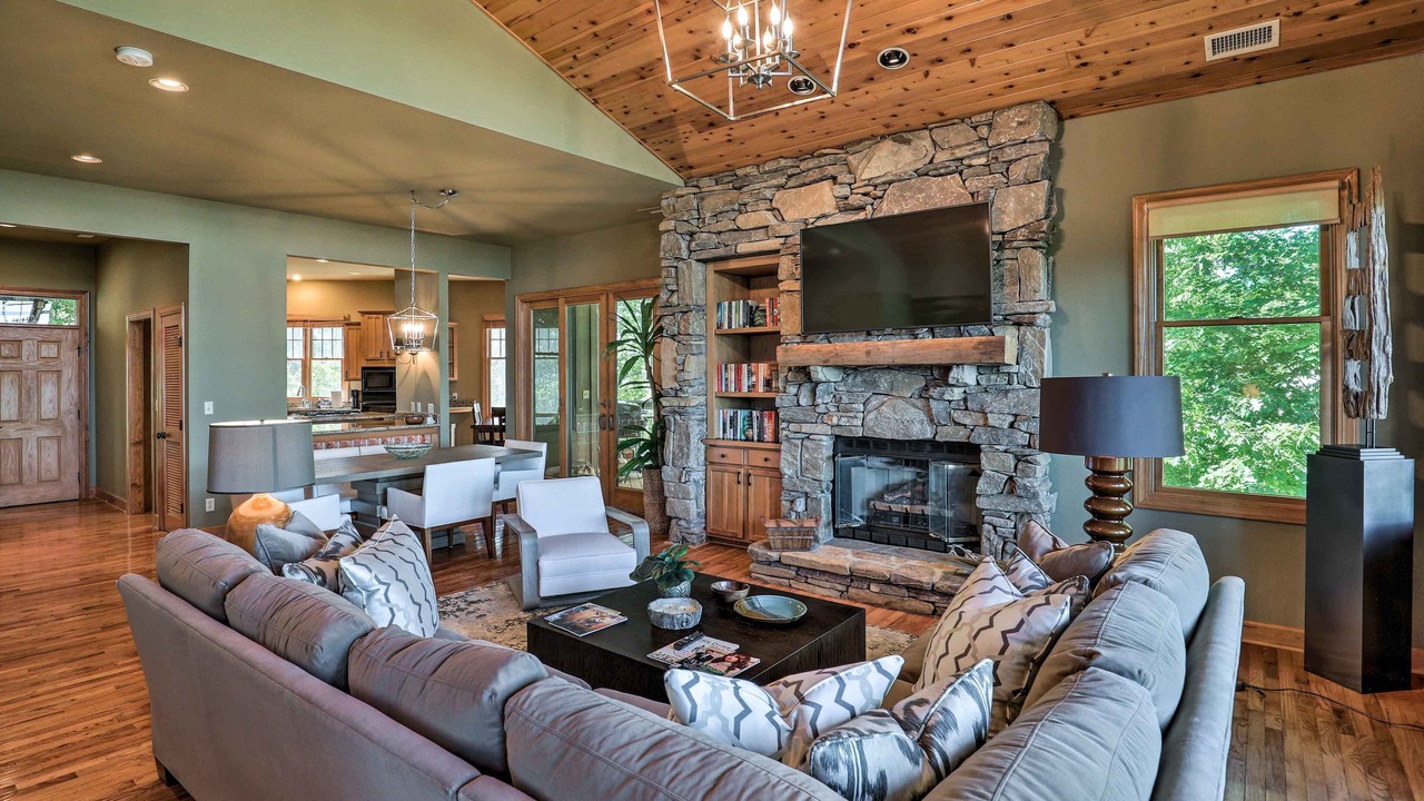 Photo of Livingroom in Mountain Air