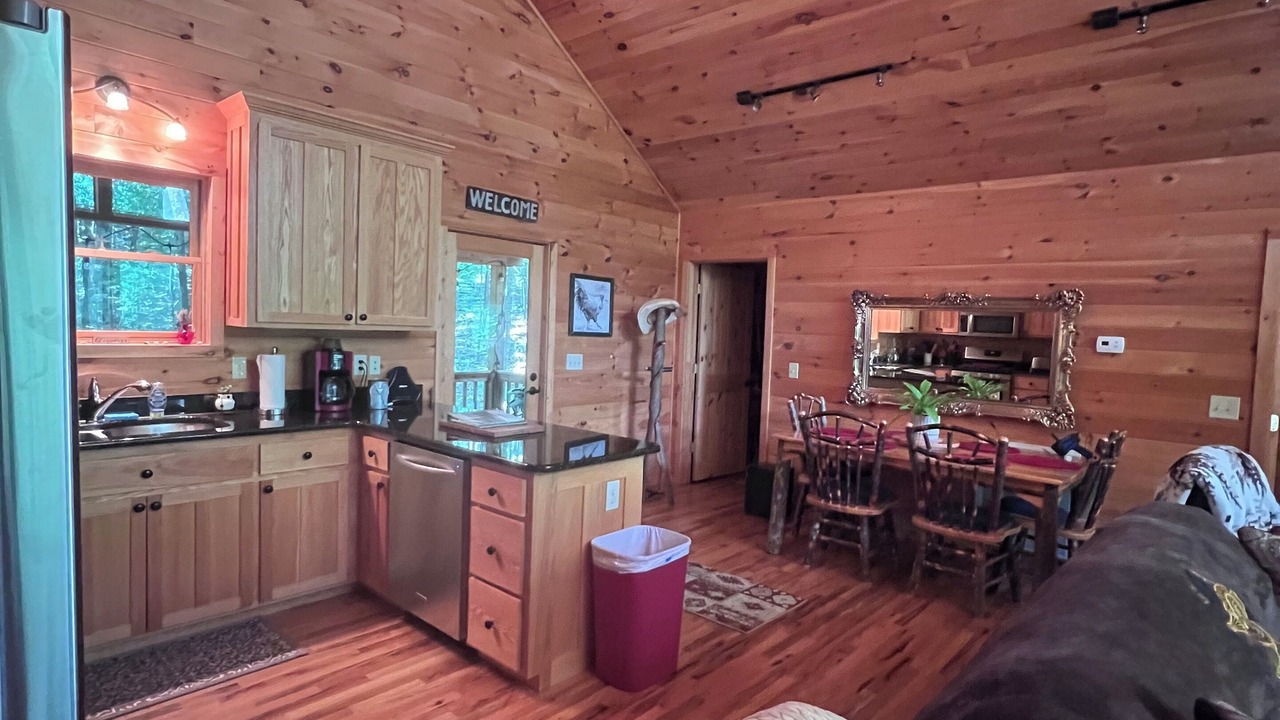 Photo of Livingroom in Lansing