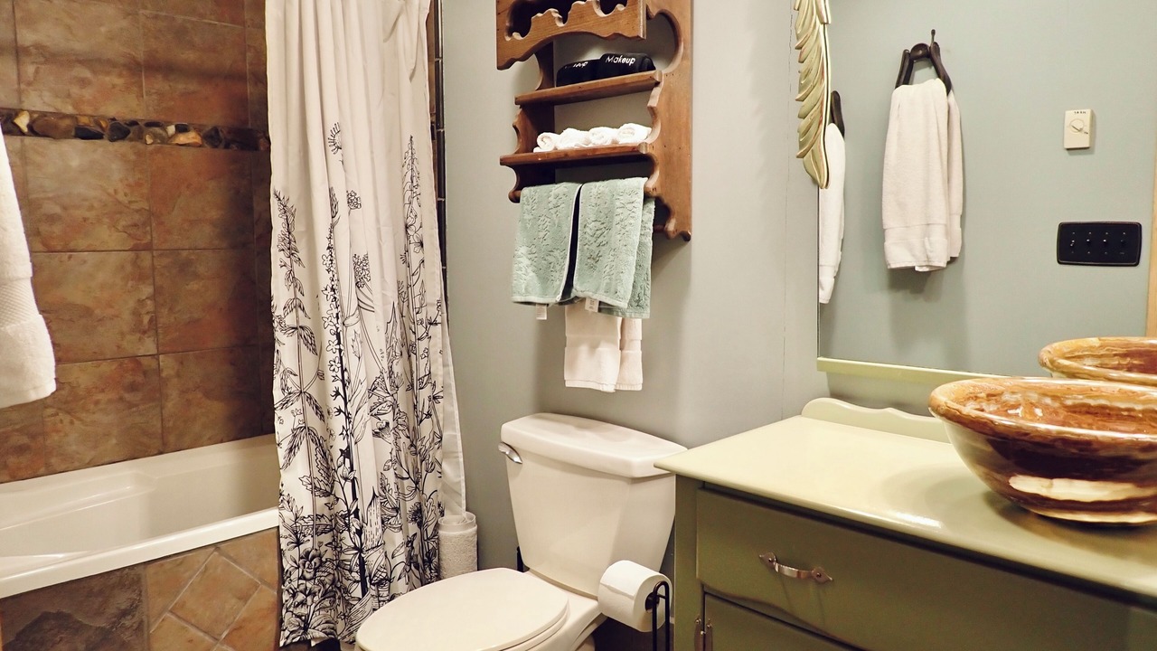 Photo of Bathroom in Todd