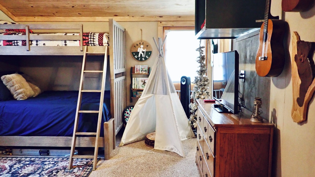 Photo of Bedroom in Todd