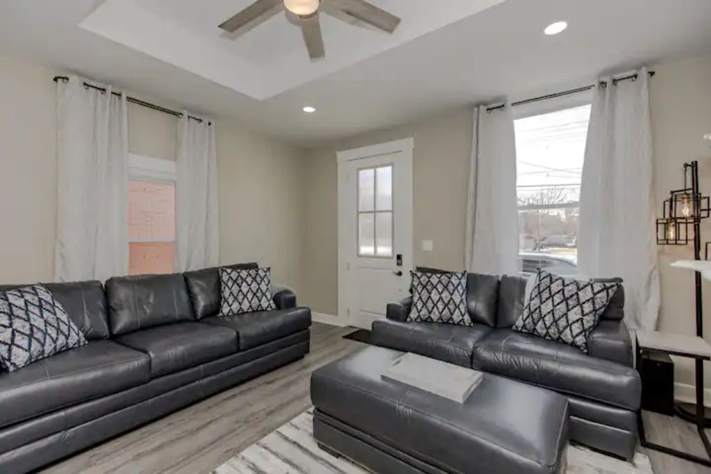 Photo of Livingroom in Licking Riverside