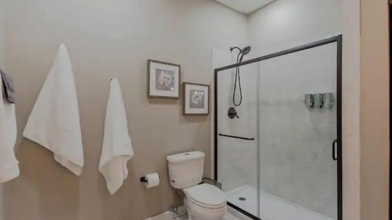 Photo of Bathroom in Licking Riverside