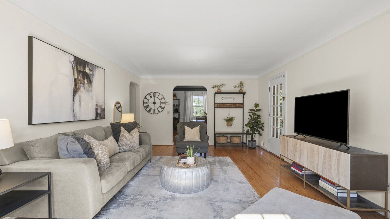Photo of Livingroom in Mount Lookout
