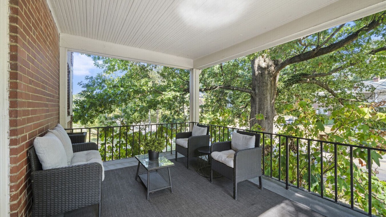 Photo of Patio Balcony in Mount Lookout