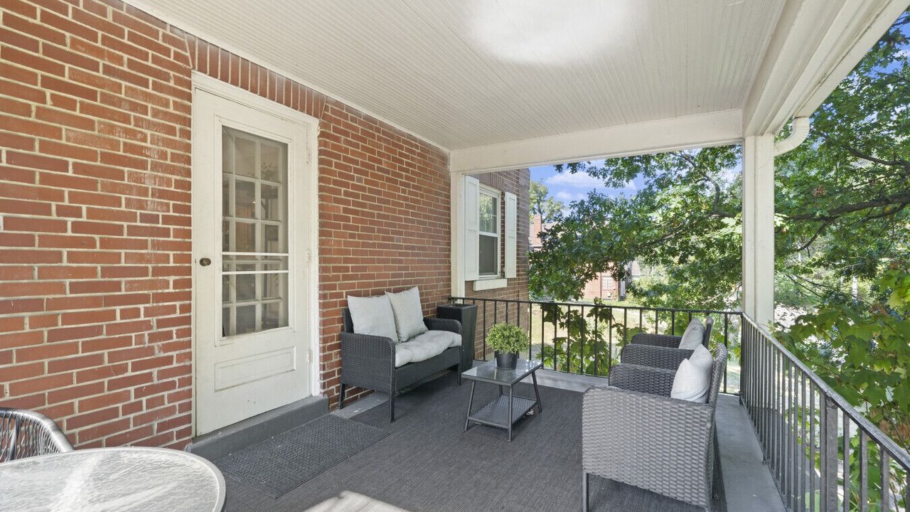 Photo of Patio Balcony in Mount Lookout