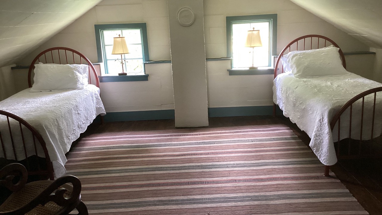 Photo of Bedroom in Versailles