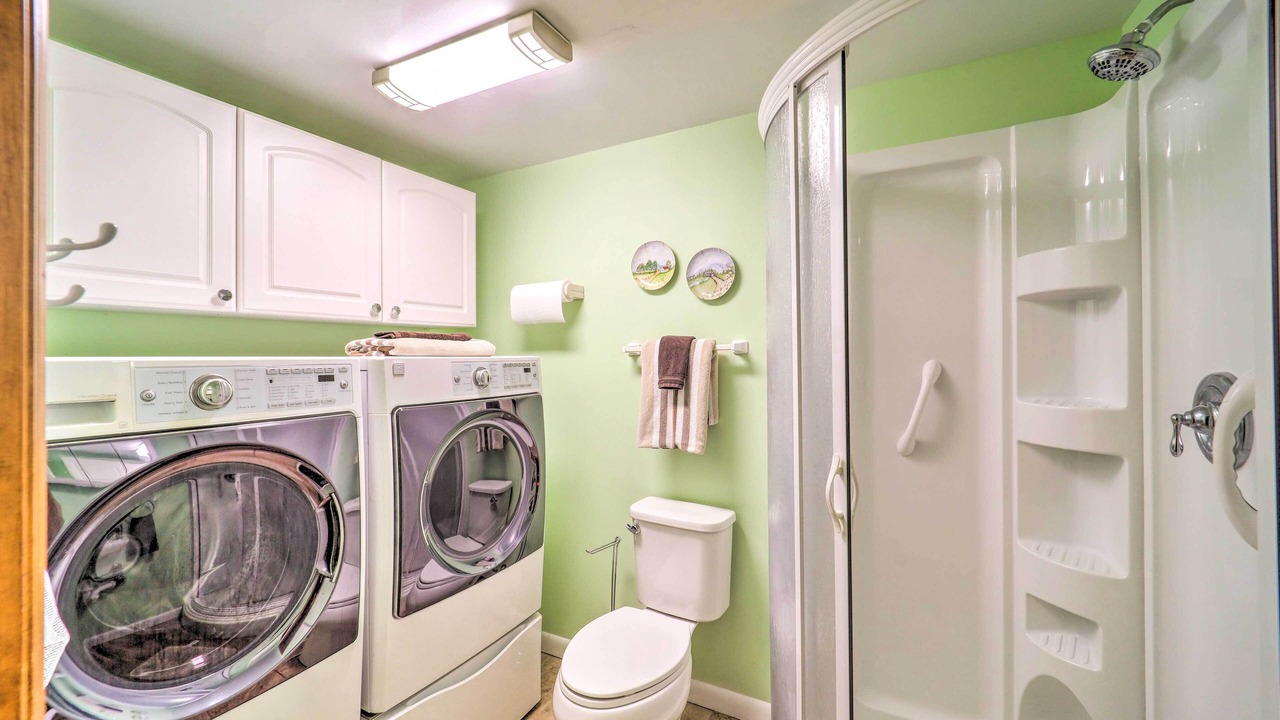 Photo of Bathroom in Newland