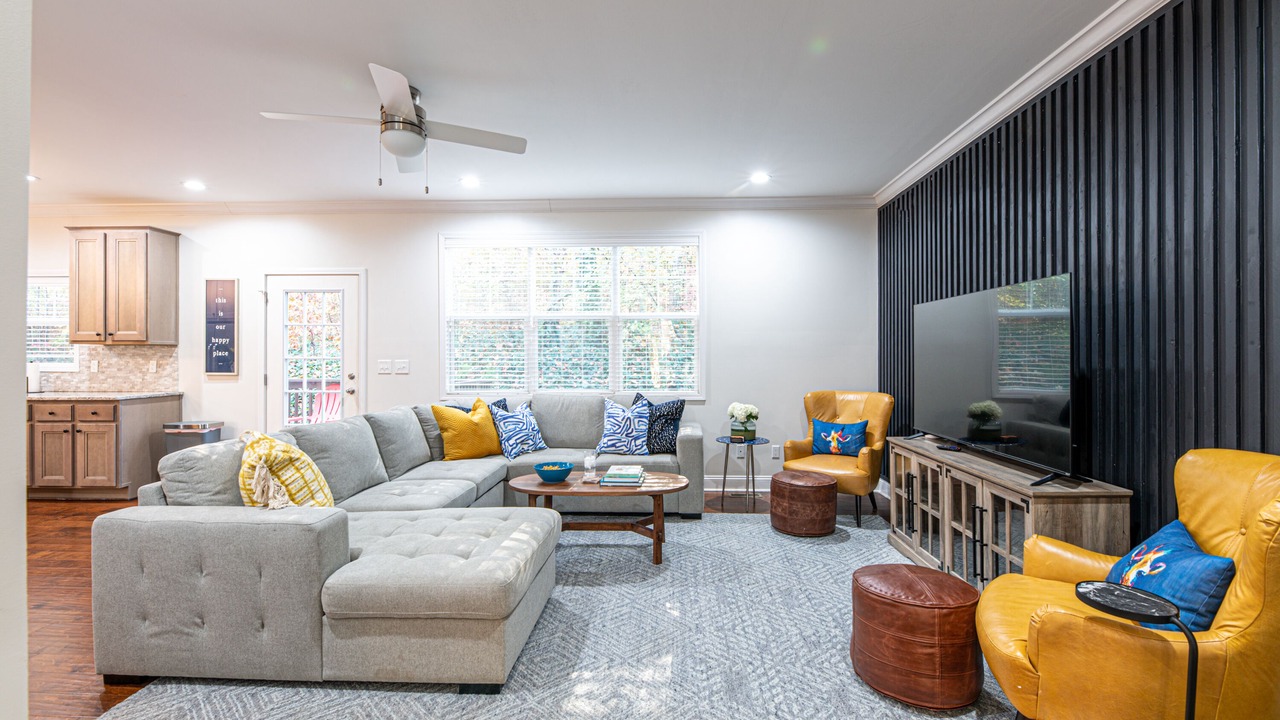 Photo of Bedroom in Ashley Oaks
