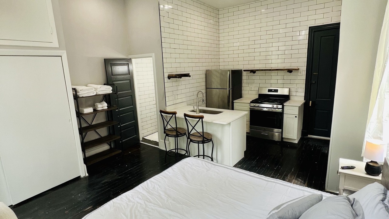 Photo of Bedroom in Walnut Hills