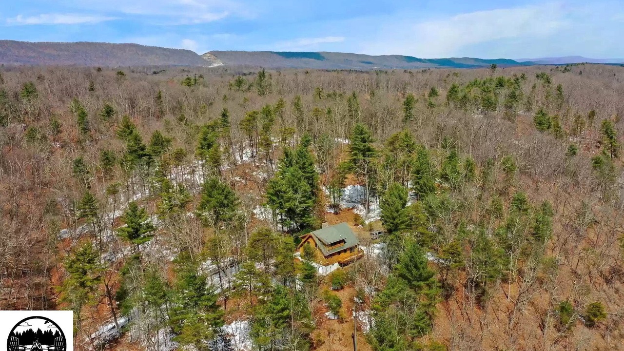 Photo of Outdoor in Hancock
