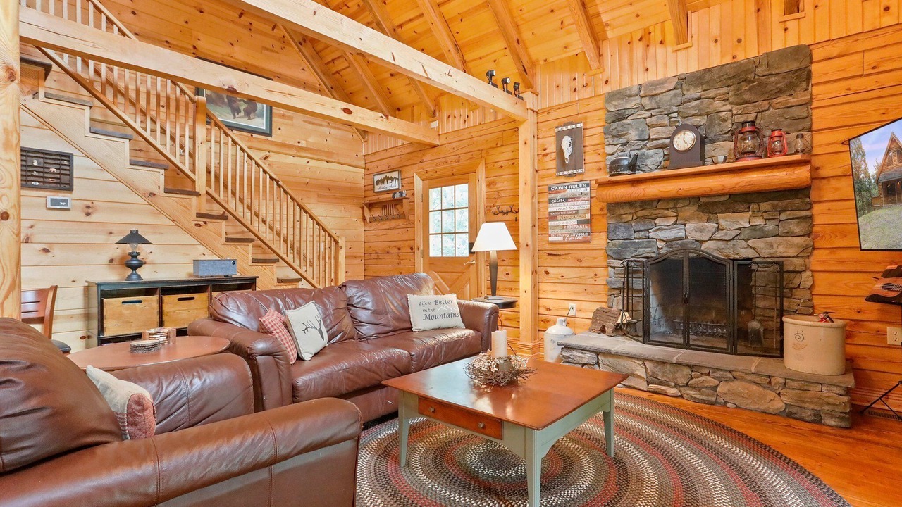 Photo of Livingroom in Hancock