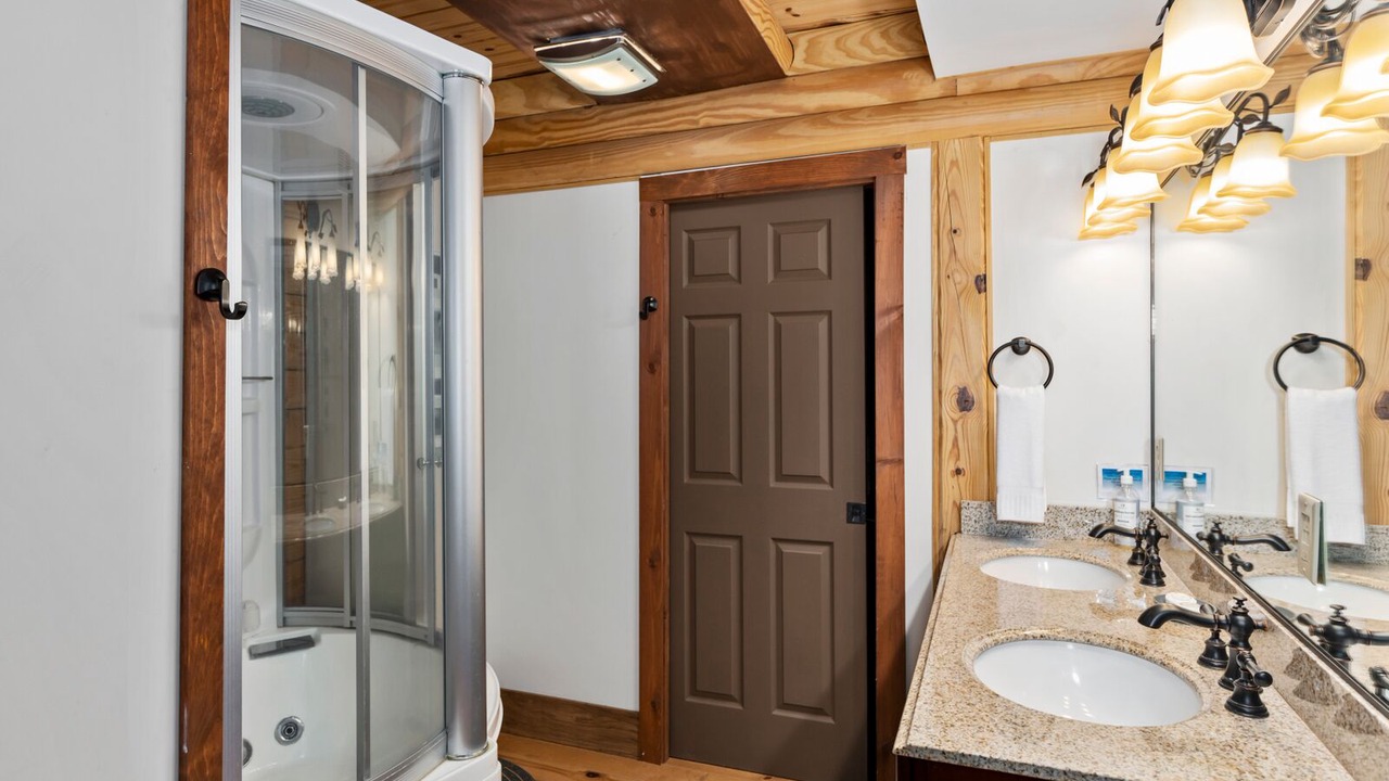 Photo of Bathroom in Lenoir