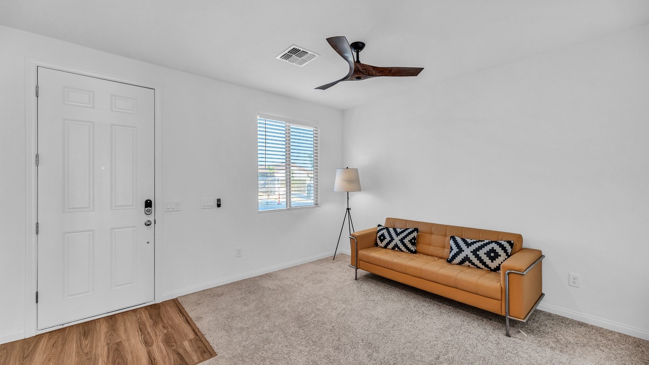 Photo of Livingroom in North Las Vegas