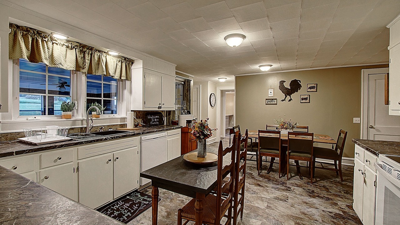 Photo of Kitchen in Shady Valley