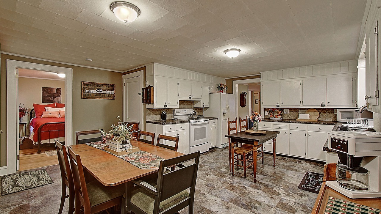 Photo of Kitchen in Shady Valley