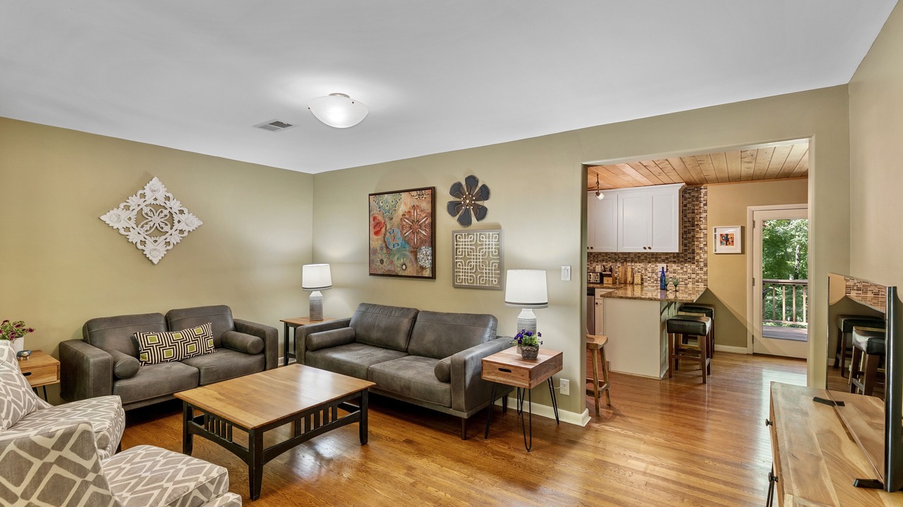 Photo of Bedroom in Asheville