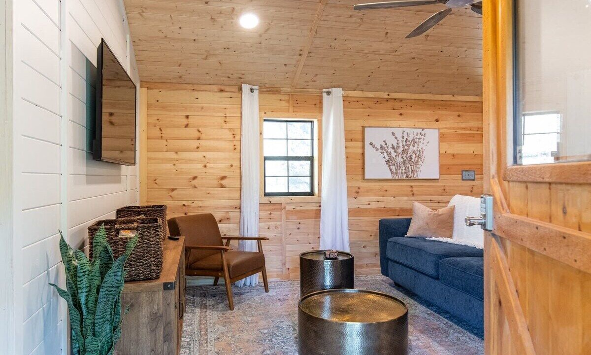 Photo of Livingroom in Stanton