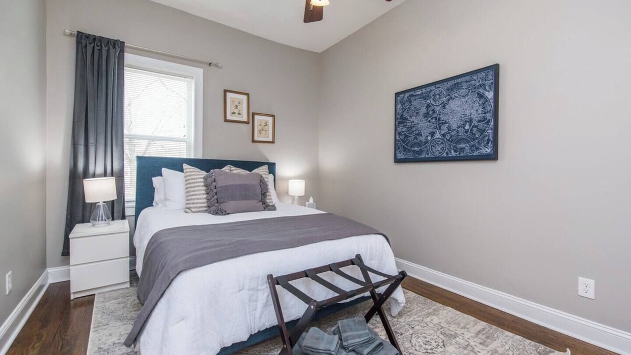 Photo of Bedroom in Northside District