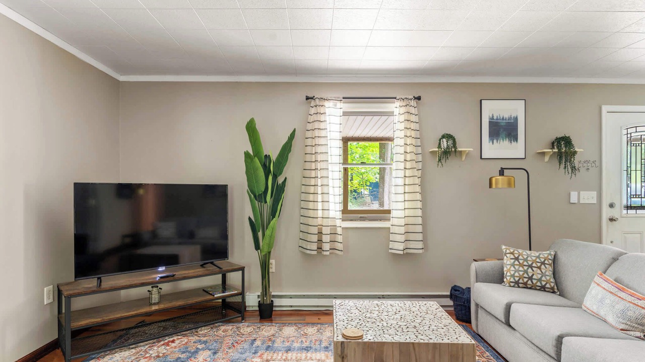 Photo of Livingroom in Berkeley Springs