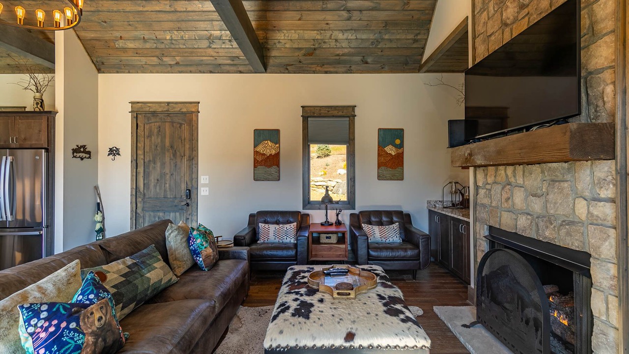 Photo of Livingroom in Elk Park