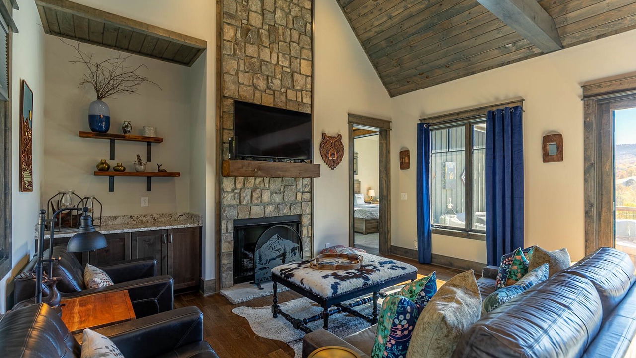 Photo of Livingroom in Elk Park