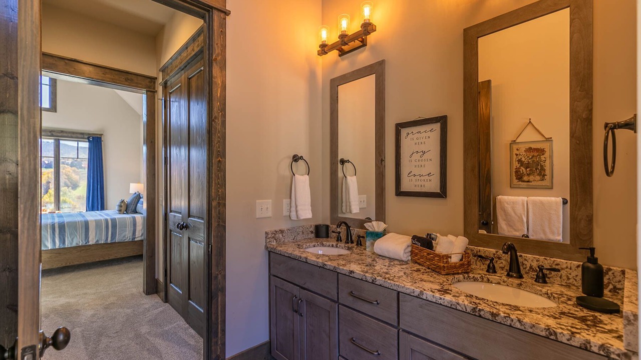 Photo of Bathroom in Elk Park