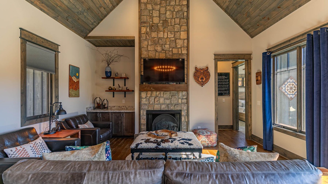 Photo of Livingroom in Elk Park
