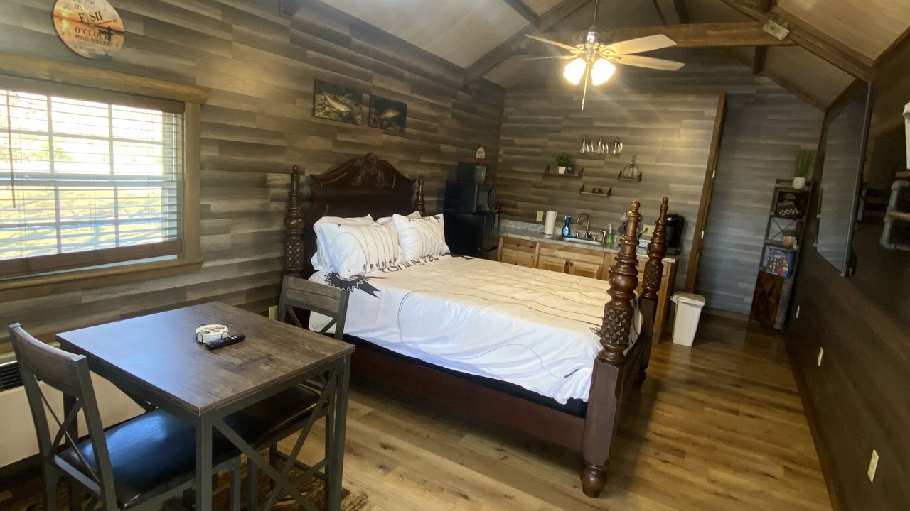 Photo of Bedroom in Elizabethton