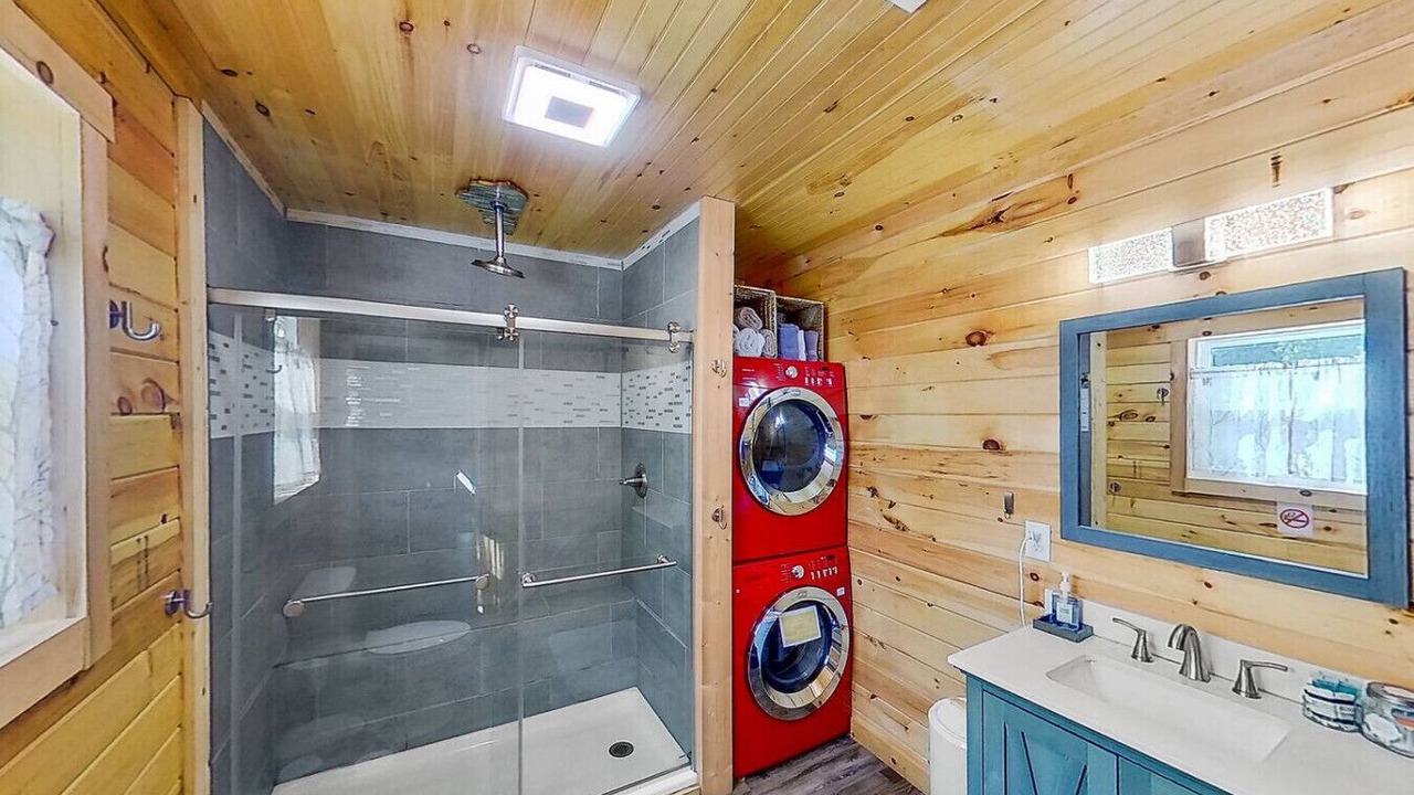 Photo of Bathroom in Rogers