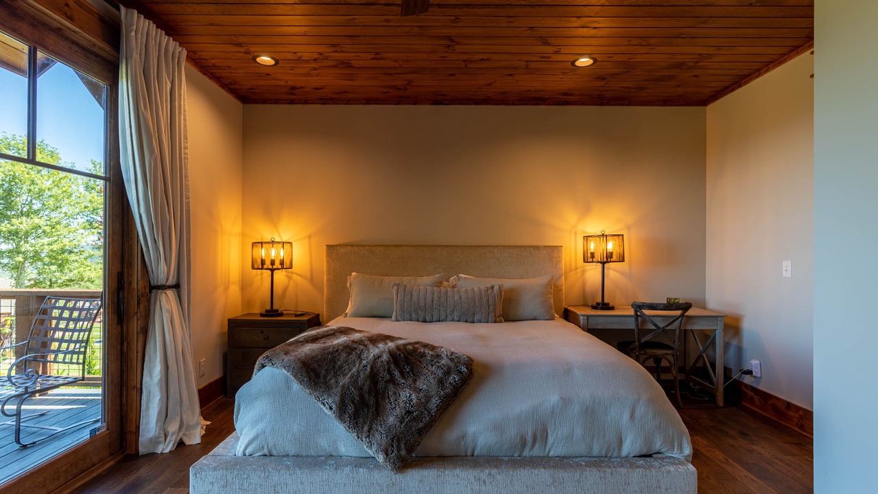 Photo of Bedroom in Elk Park