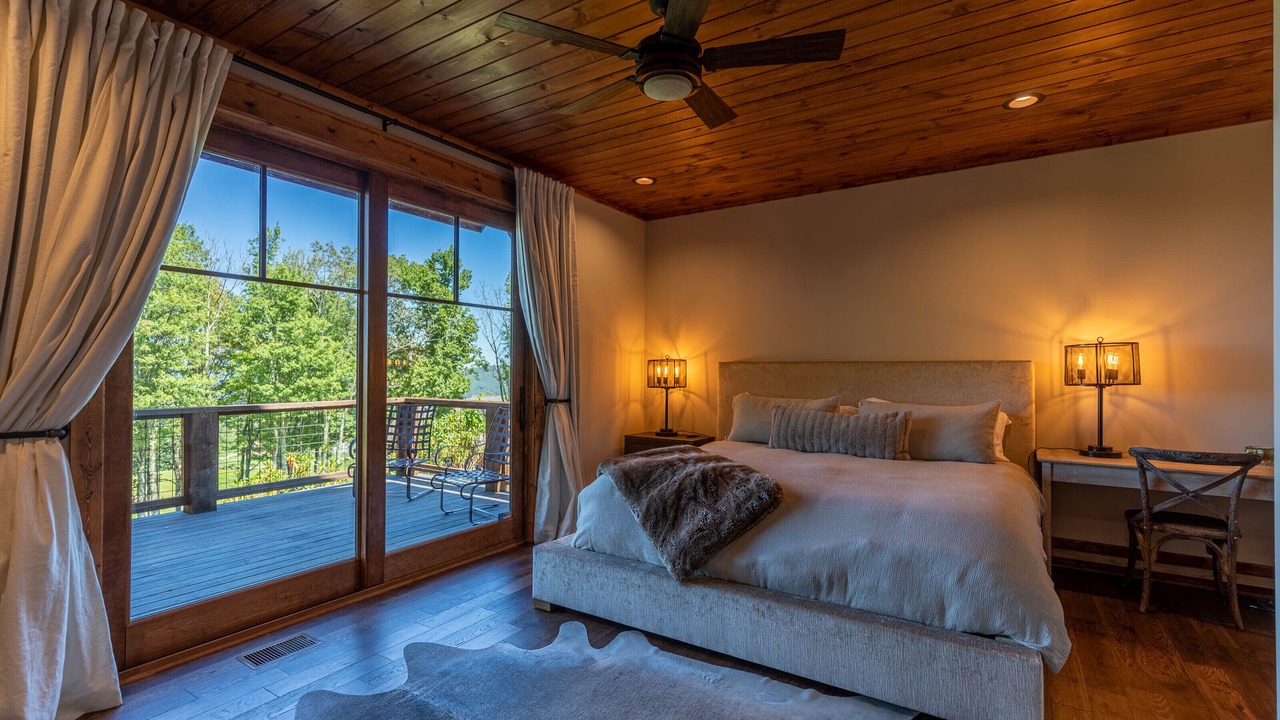 Photo of Bedroom in Elk Park