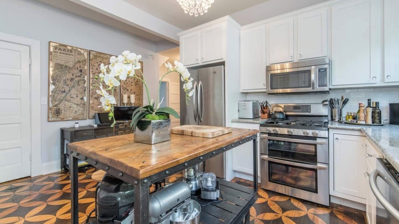 Photo of Kitchen in Northside District