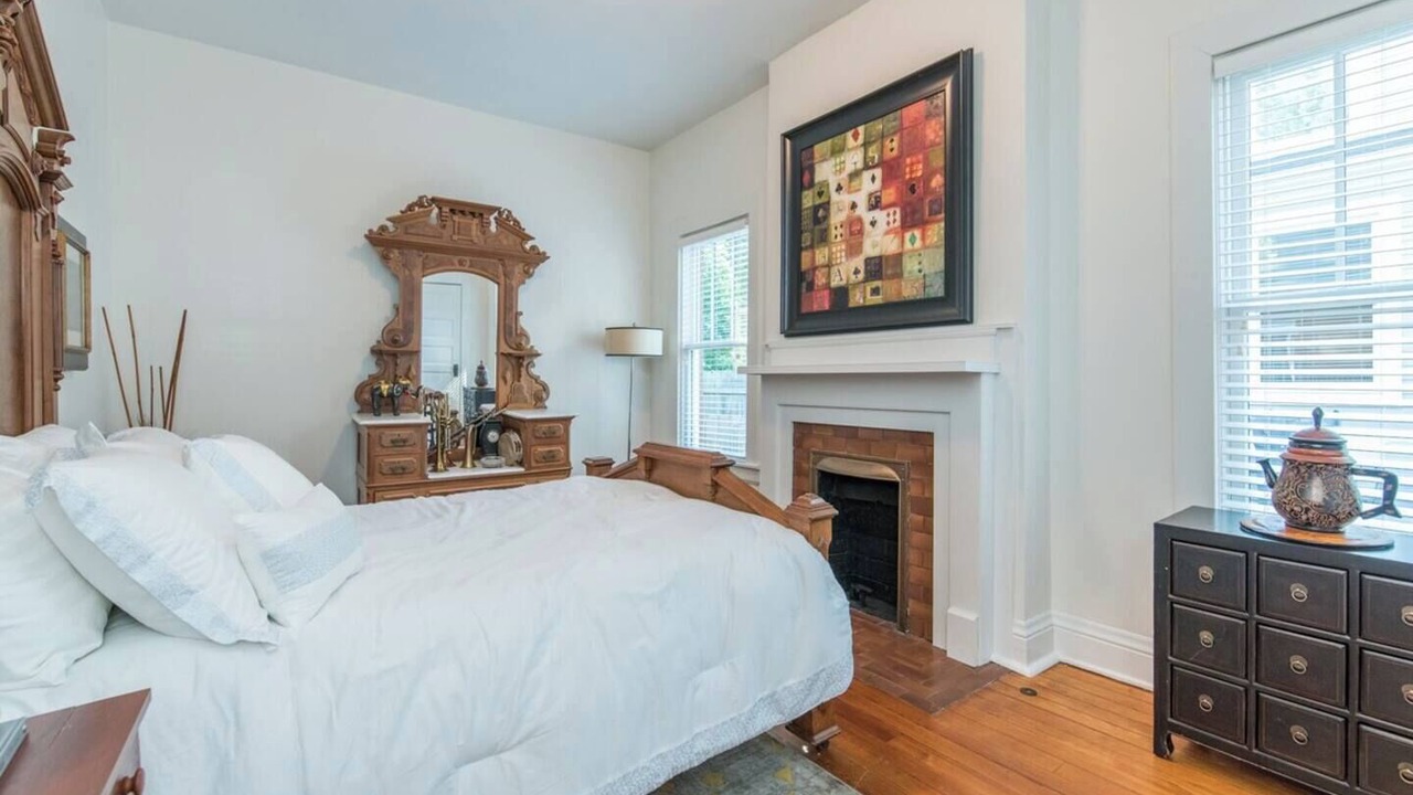 Photo of Bedroom in Northside District