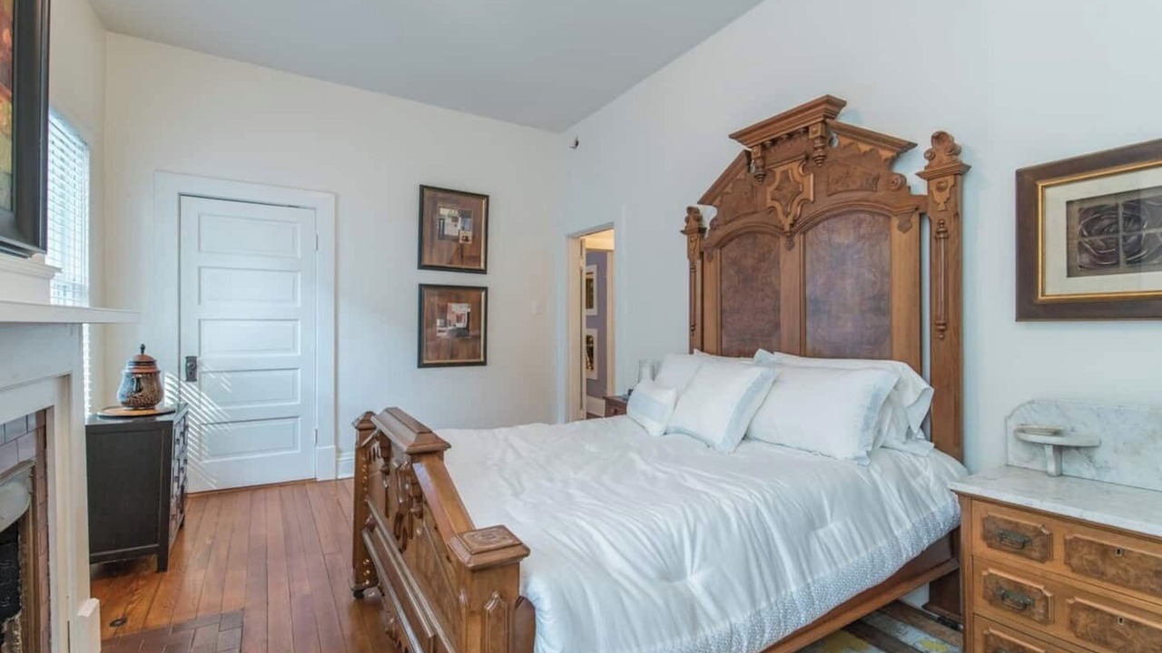 Photo of Bedroom in Northside District
