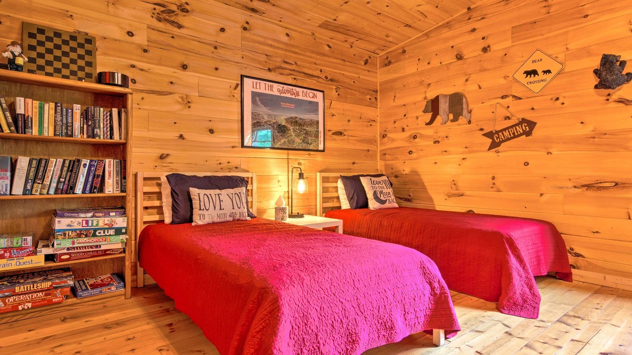 Photo of Bedroom in Lake Lure