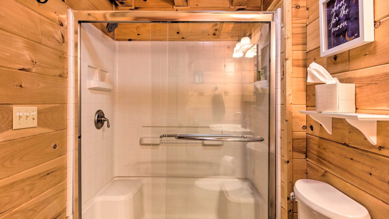 Photo of Bathroom in Lake Lure