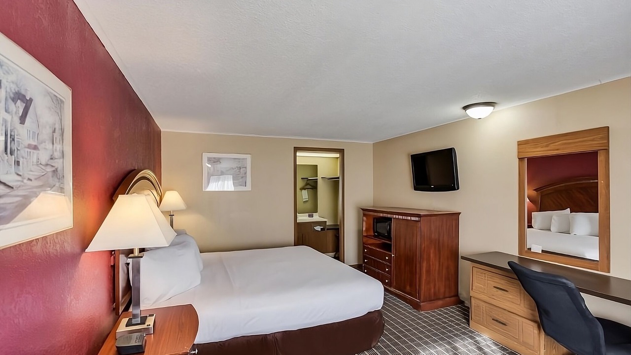 Photo of Bedroom in Summit