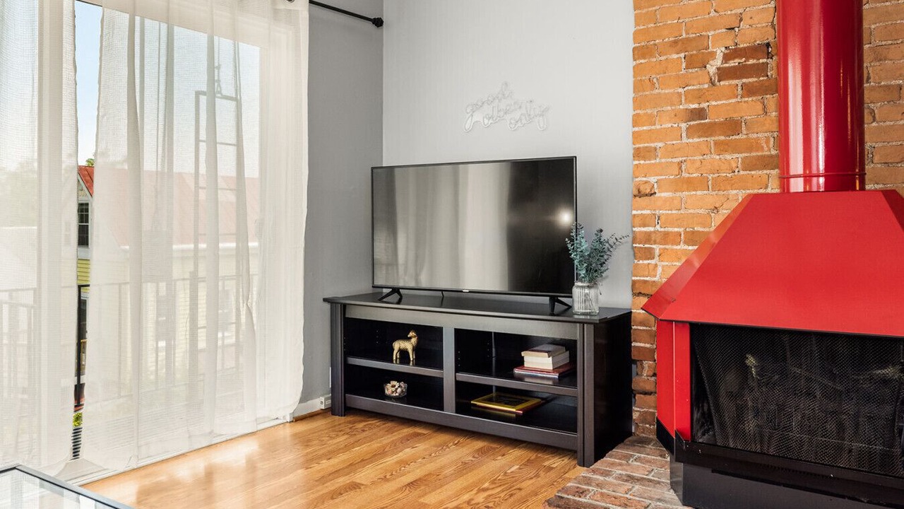 Photo of Livingroom in Mount Adams