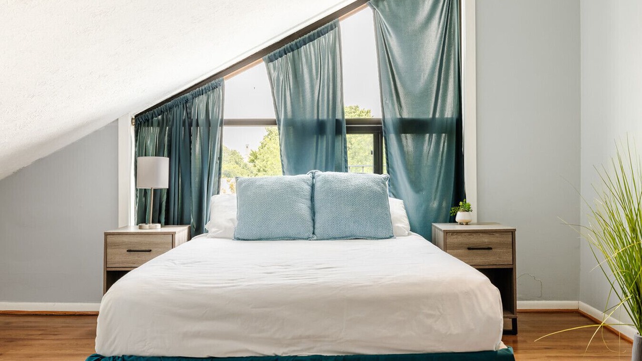 Photo of Bedroom in Mount Adams