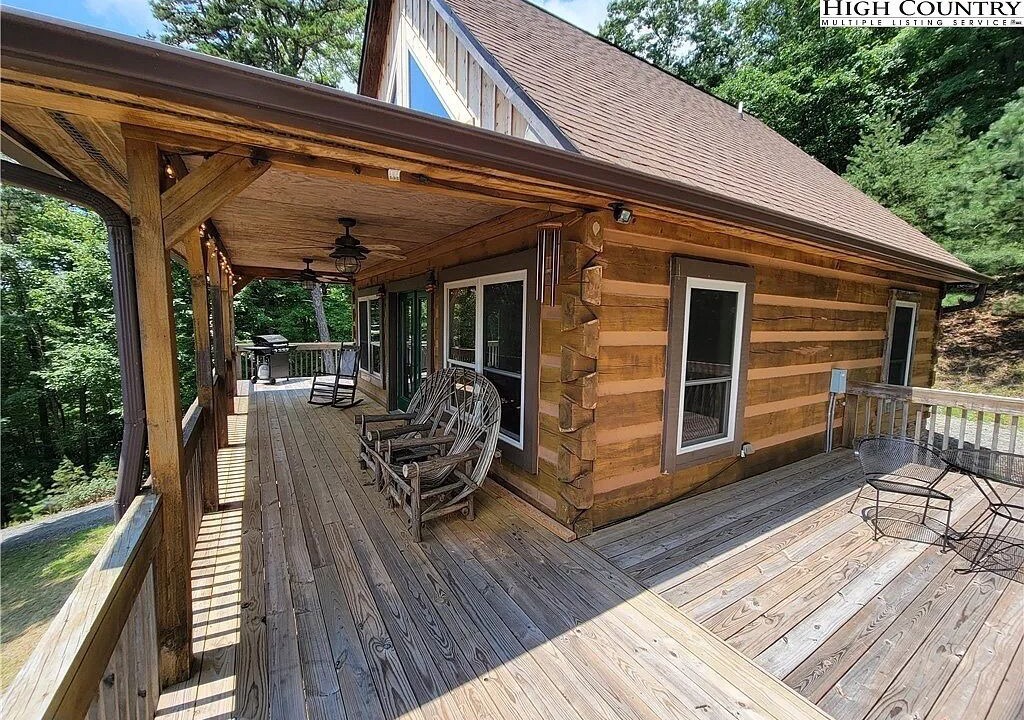 Photo of Patio Balcony in Hays