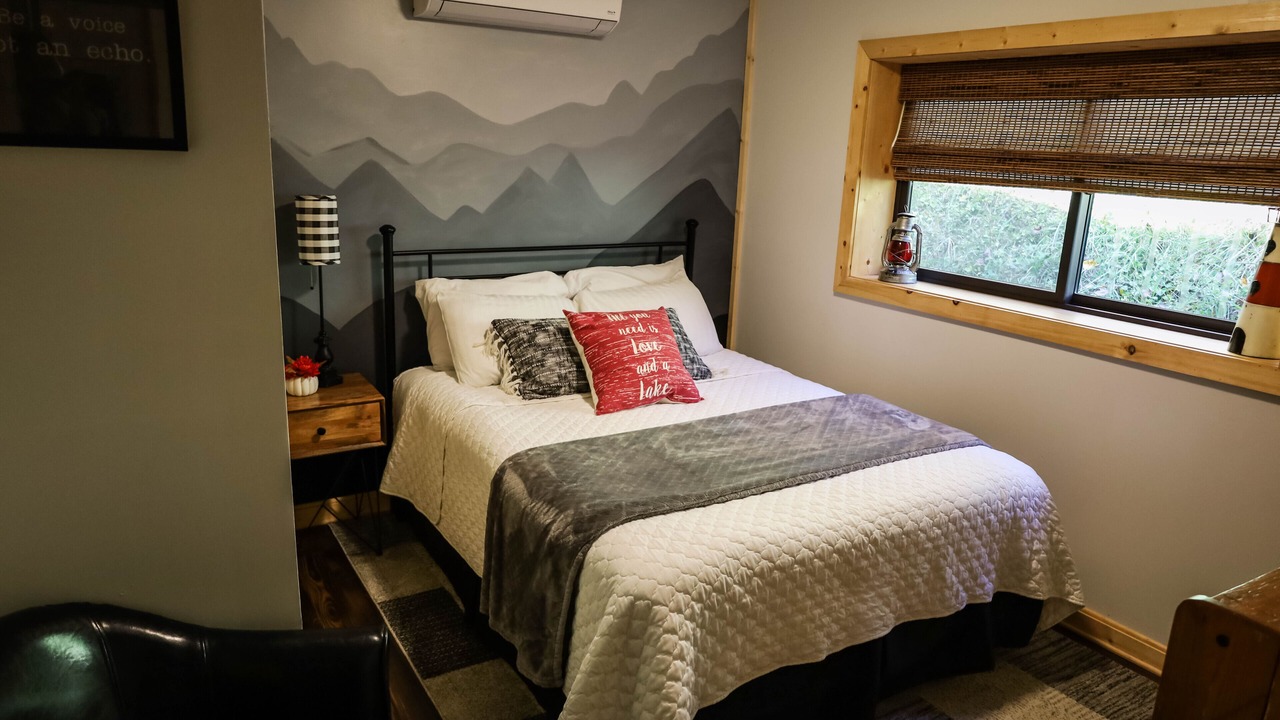 Photo of Bedroom in Butler